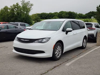 used 2023 CHRYSLER