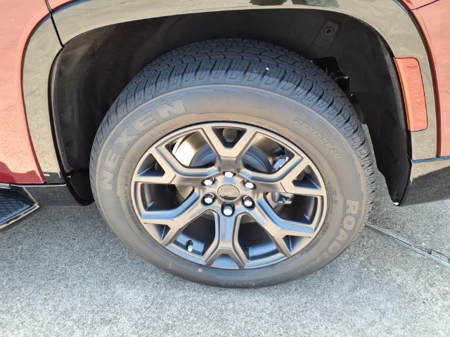 vehicle-img