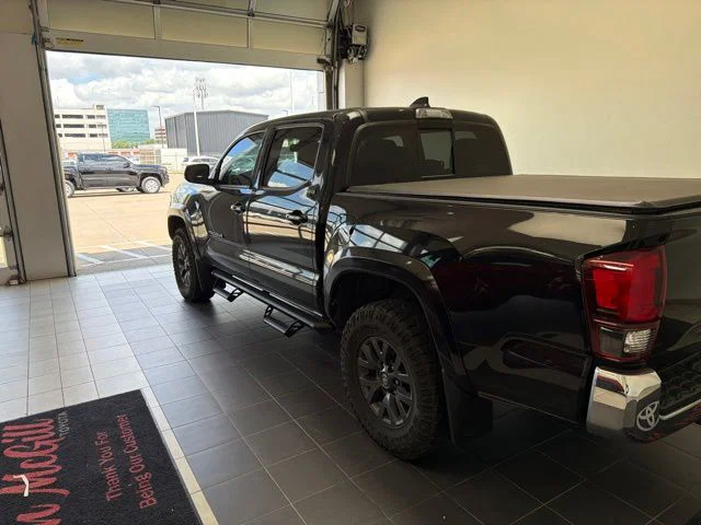 vehicle-img