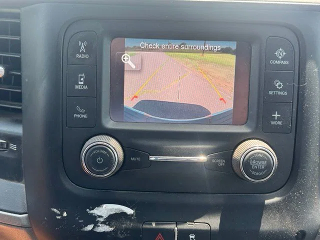 vehicle-img