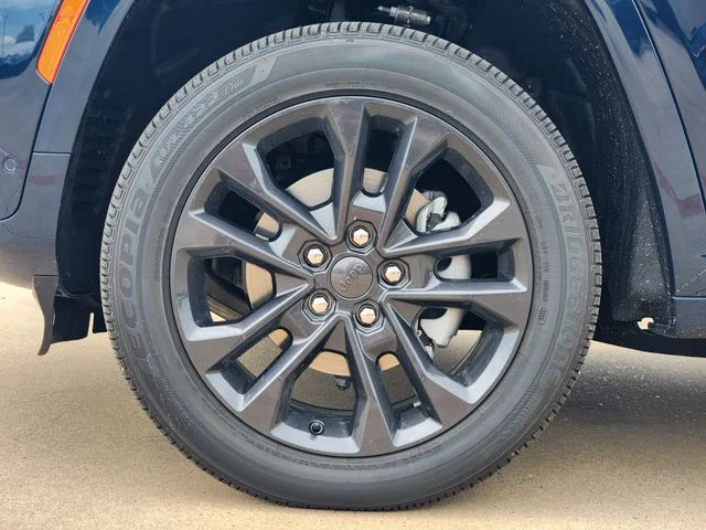 vehicle-img