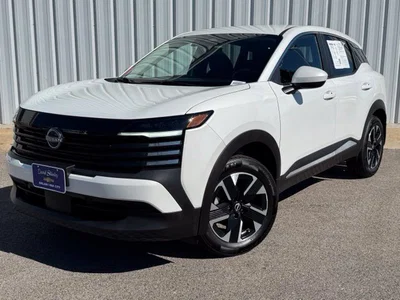 used 2025 NISSAN