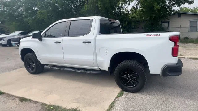 vehicle-img