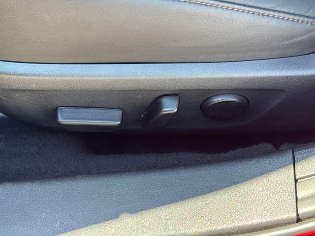 vehicle-img
