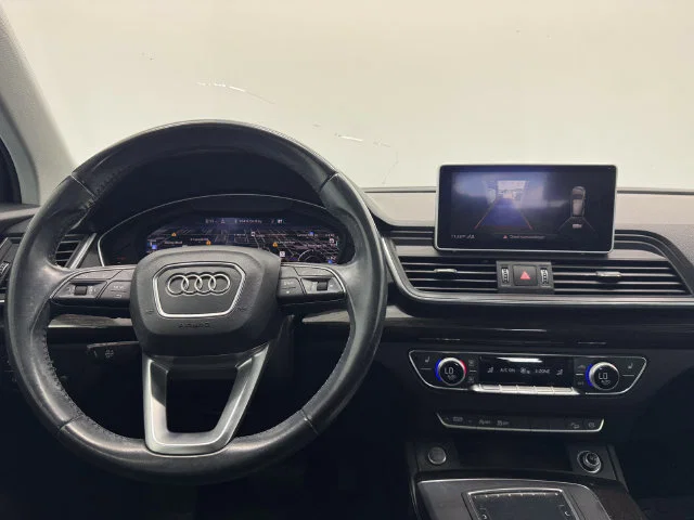 vehicle-img