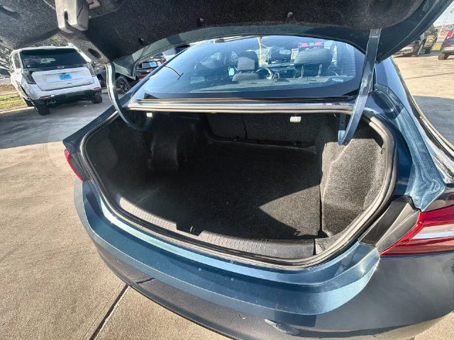 vehicle-img