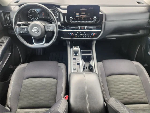 vehicle-img