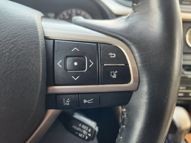 vehicle-img