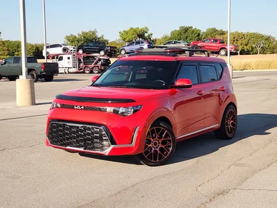 used 2025 KIA