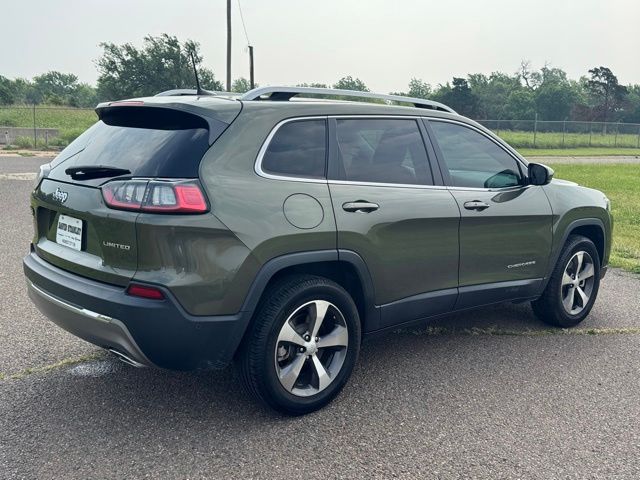 vehicle-img