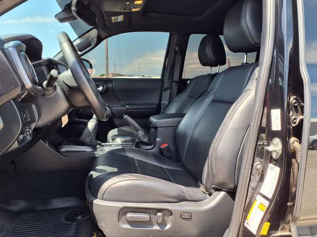 vehicle-img