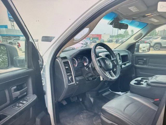 vehicle-img