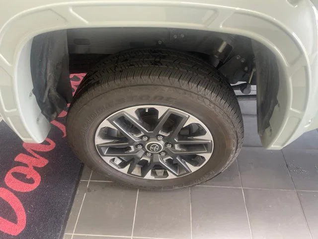 vehicle-img