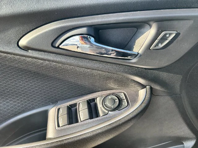 vehicle-img