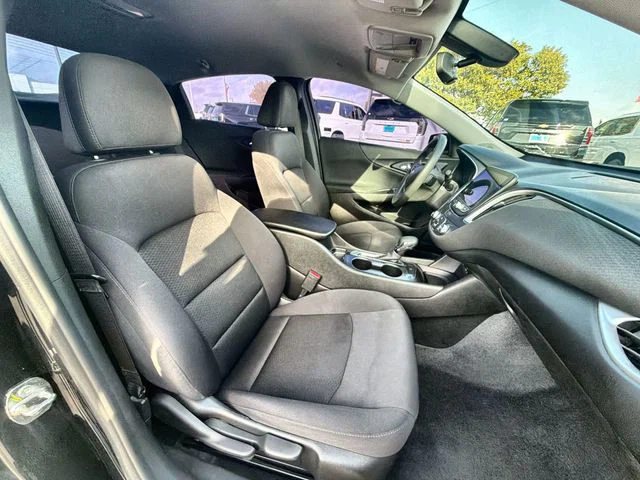 vehicle-img