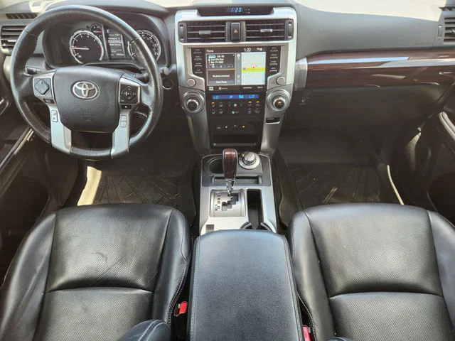 vehicle-img