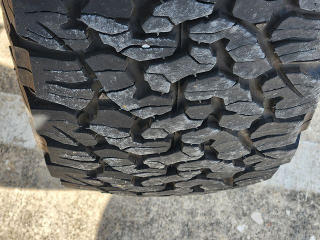 vehicle-img