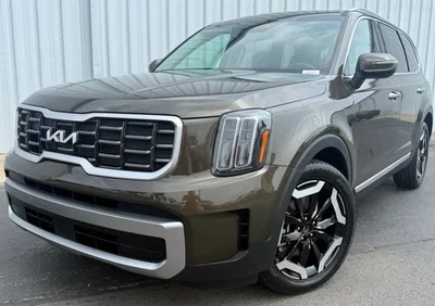 used 2025 KIA