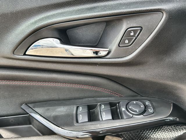 vehicle-img