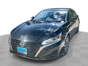 used 2025 NISSAN