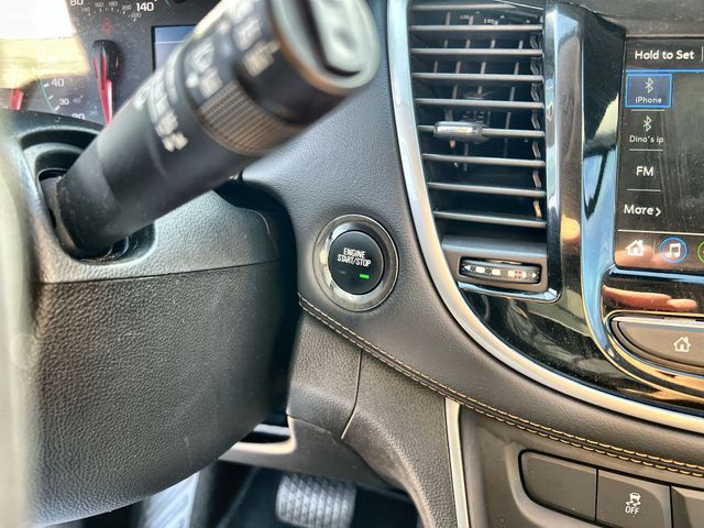 vehicle-img
