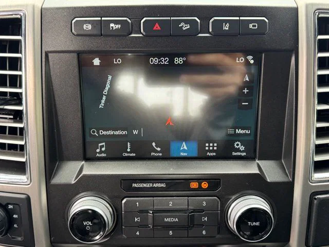 vehicle-img