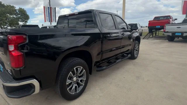vehicle-img