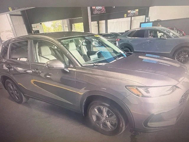vehicle-img