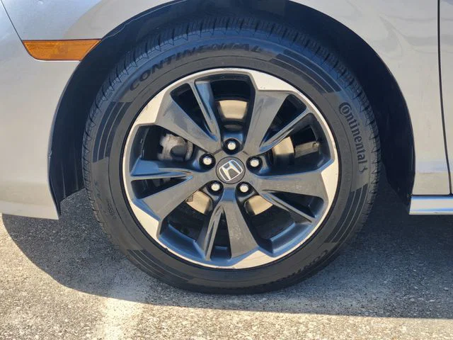 vehicle-img