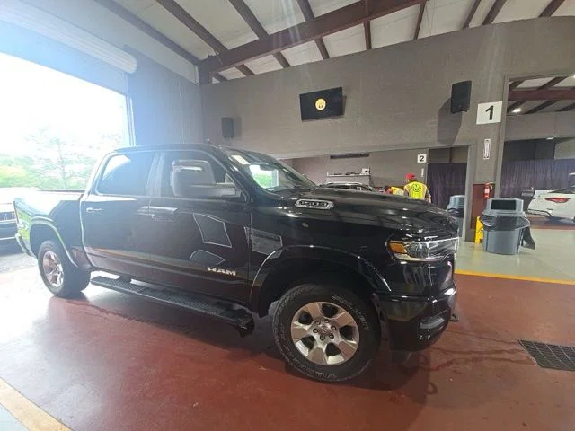 vehicle-img