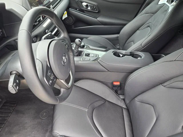 vehicle-img