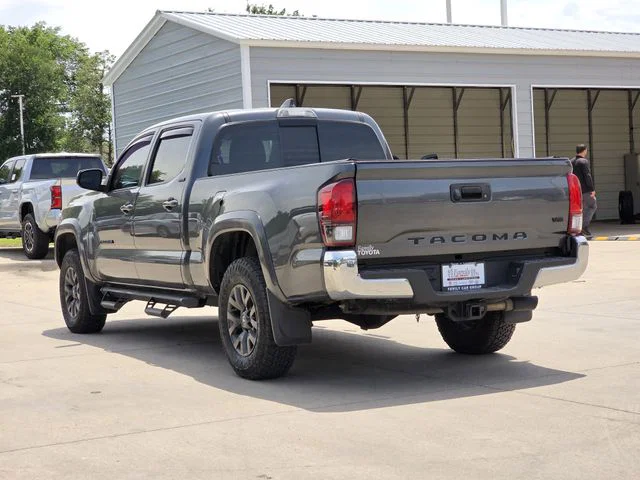 vehicle-img