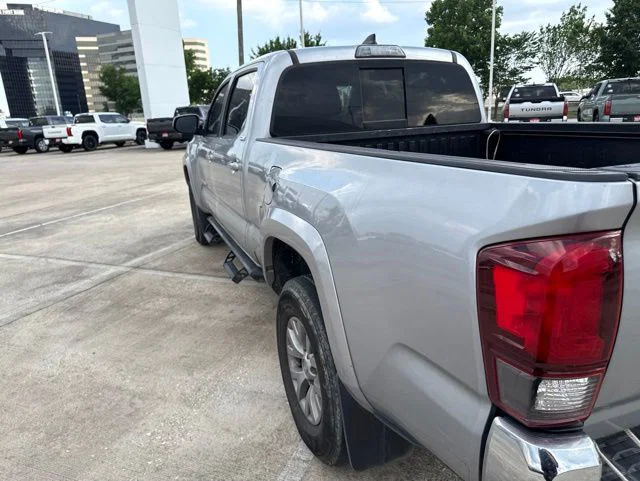 vehicle-img
