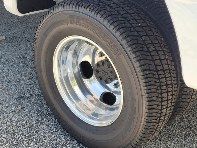 vehicle-img