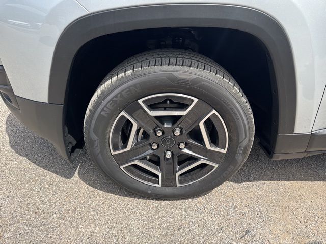 vehicle-img