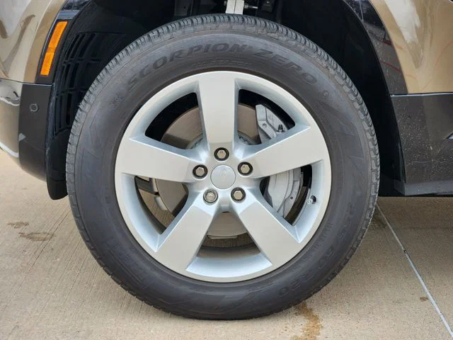 vehicle-img