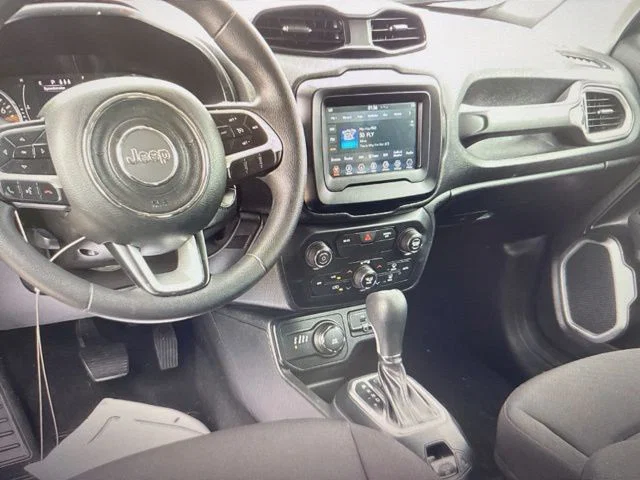 vehicle-img