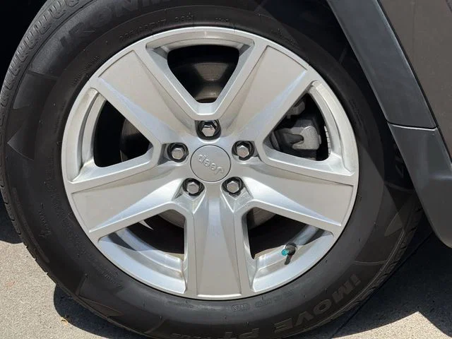vehicle-img