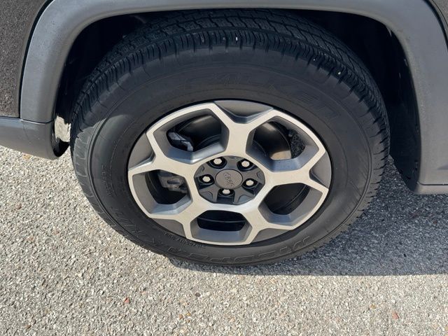vehicle-img