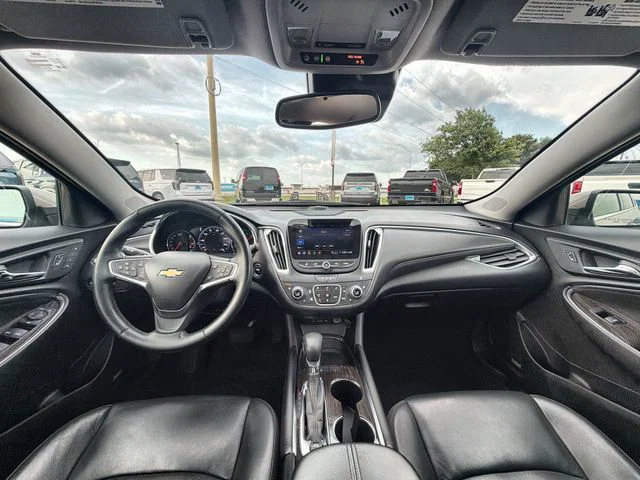 vehicle-img