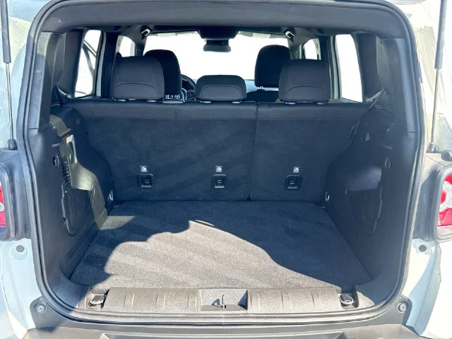vehicle-img