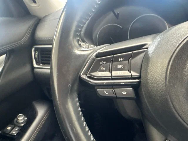 vehicle-img