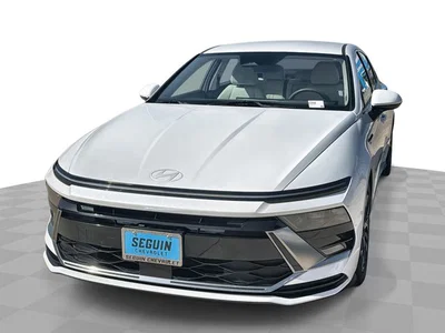 used 2024 HYUNDAI