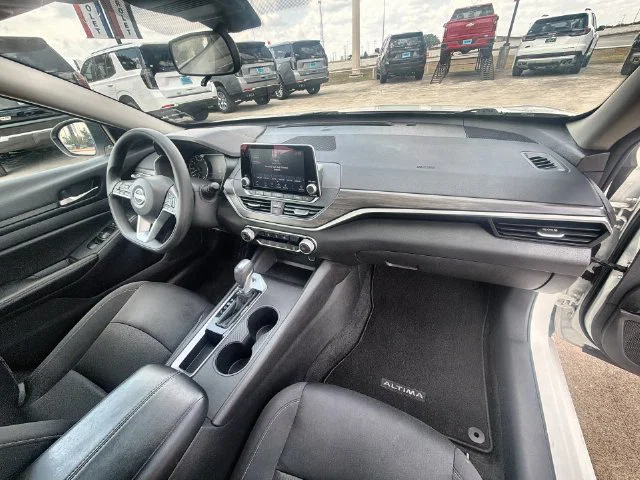 vehicle-img