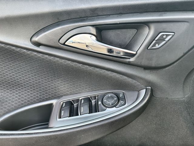 vehicle-img
