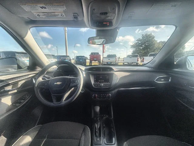 vehicle-img