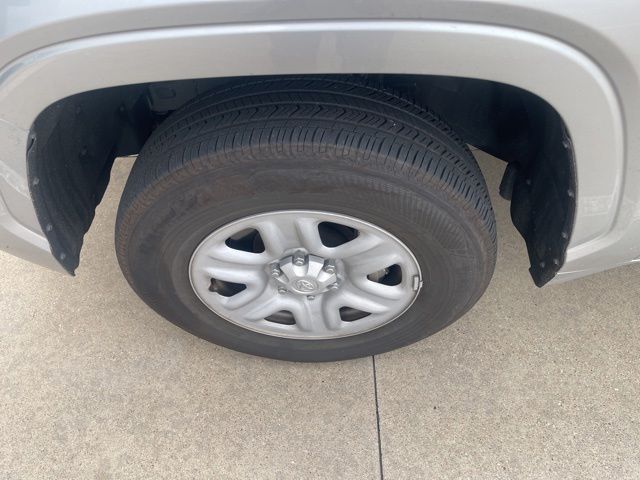 vehicle-img