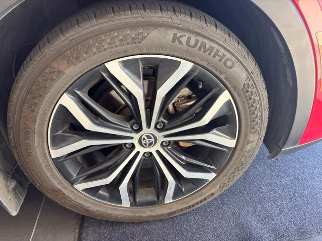 vehicle-img