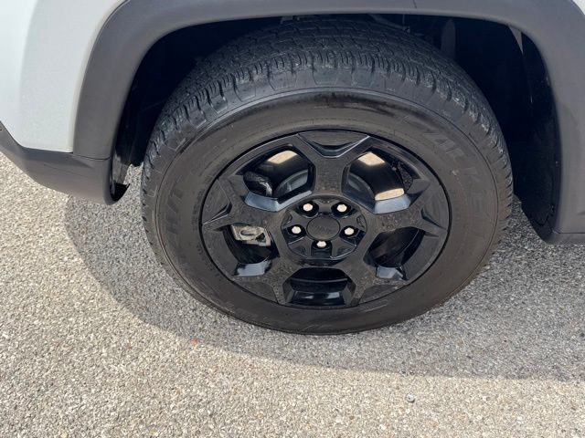 vehicle-img