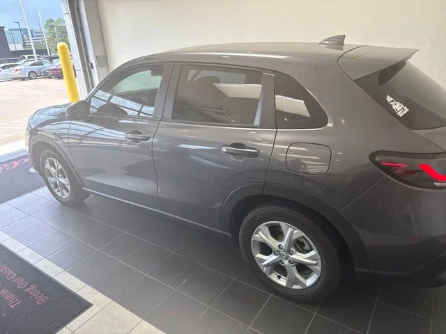 vehicle-img